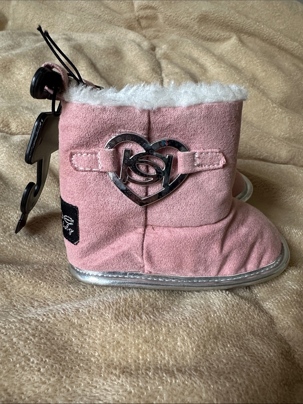 Bebe Pink Heart Logo Faux-Fur Baby Booties size 3 NWT